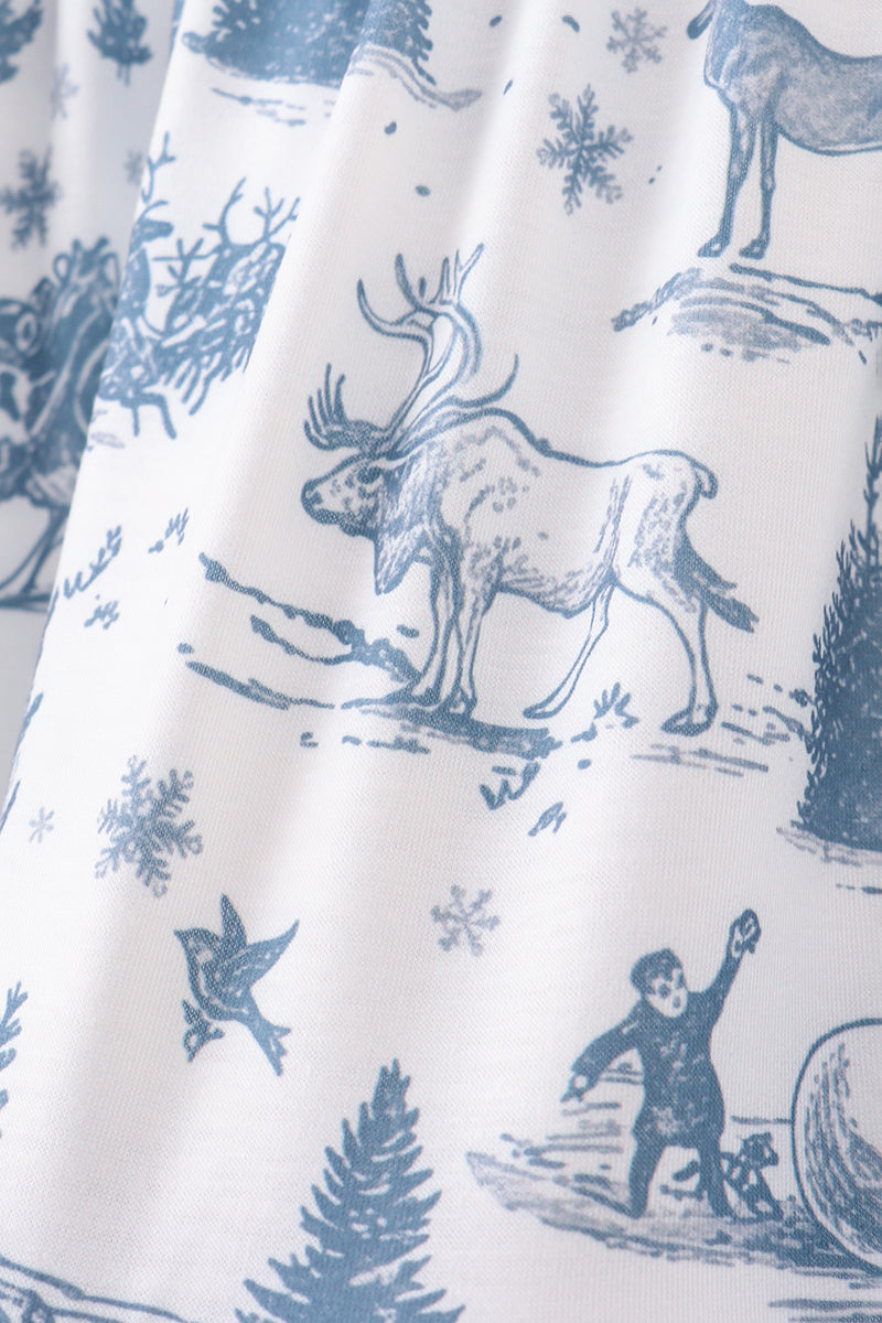 Blue christmas reindeer embroidery set