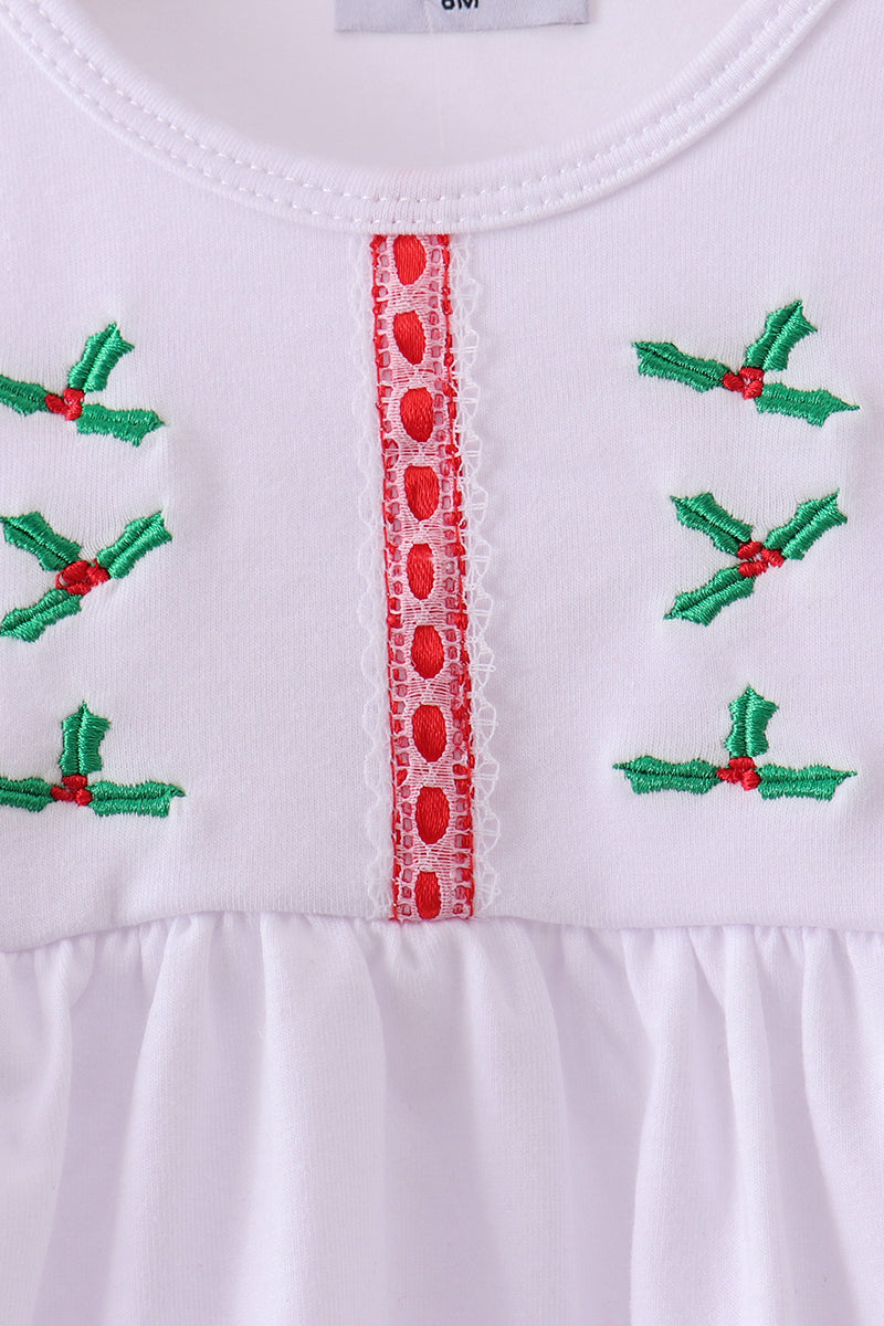 White holly embroidery bloomer set