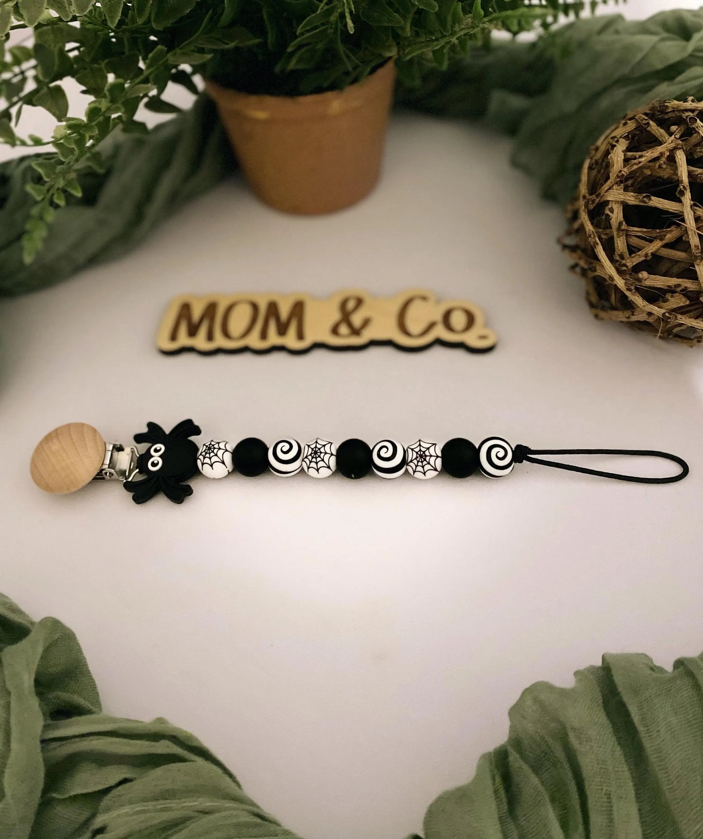 Spider Pacifier Clip