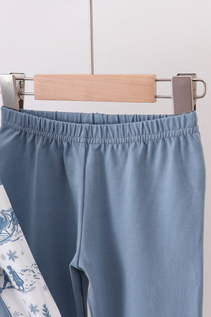 Blue christmas reindeer embroidery set