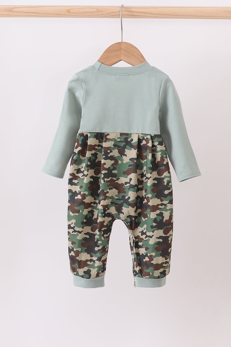Camouflage santa claus applique romper