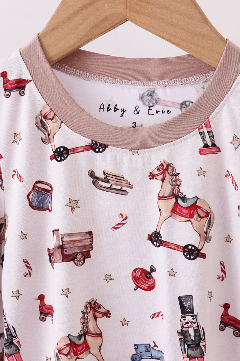 Brown nutcracker bamboo pajamas set
