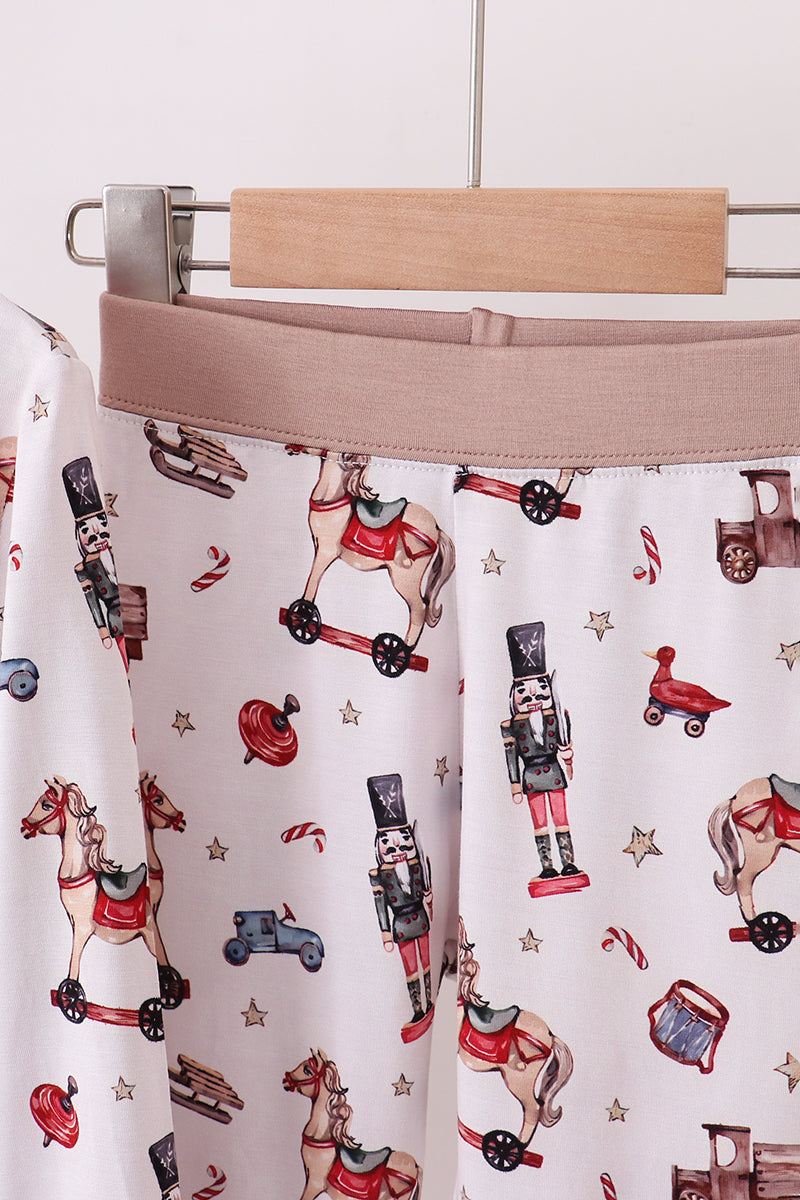 Brown nutcracker bamboo pajamas set