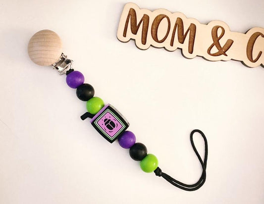 BeetleJuice Pacifier Clip
